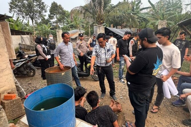 Razia Gabungan BNN dan Polres Musi Rawas di Air Lesing, Empat Orang Diamankan dan Sabu 28,91 Gram Disita